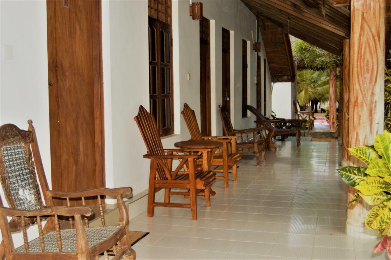 Shim Beach Resort Аругам Экстерьер фото
